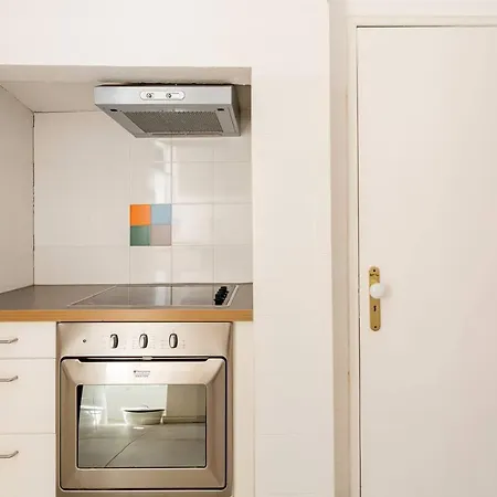 Charming Bairro Alto - Historical Center Apartment Lisbon